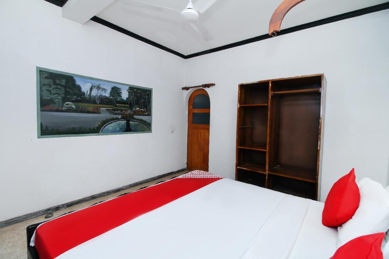 New Okay Hotel 贝鲁沃勒 外观 照片
