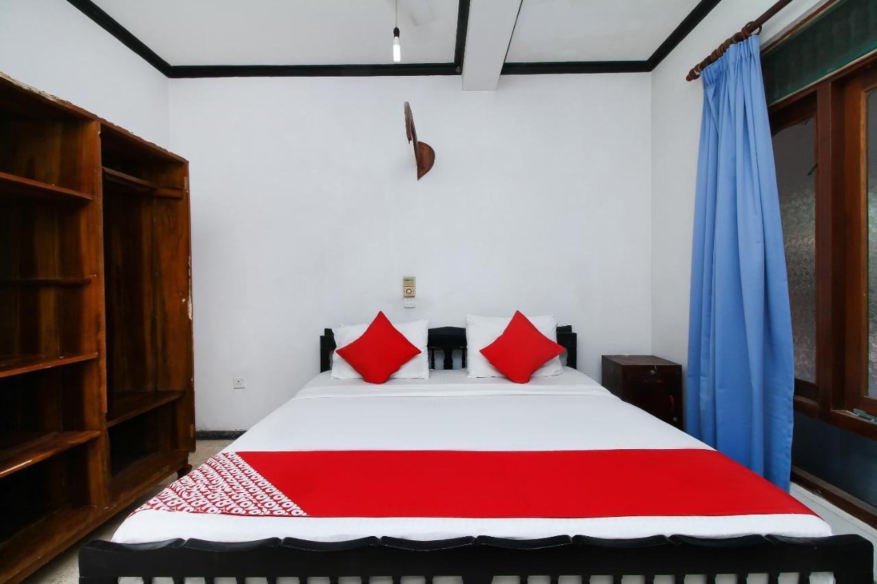 New Okay Hotel 贝鲁沃勒 外观 照片