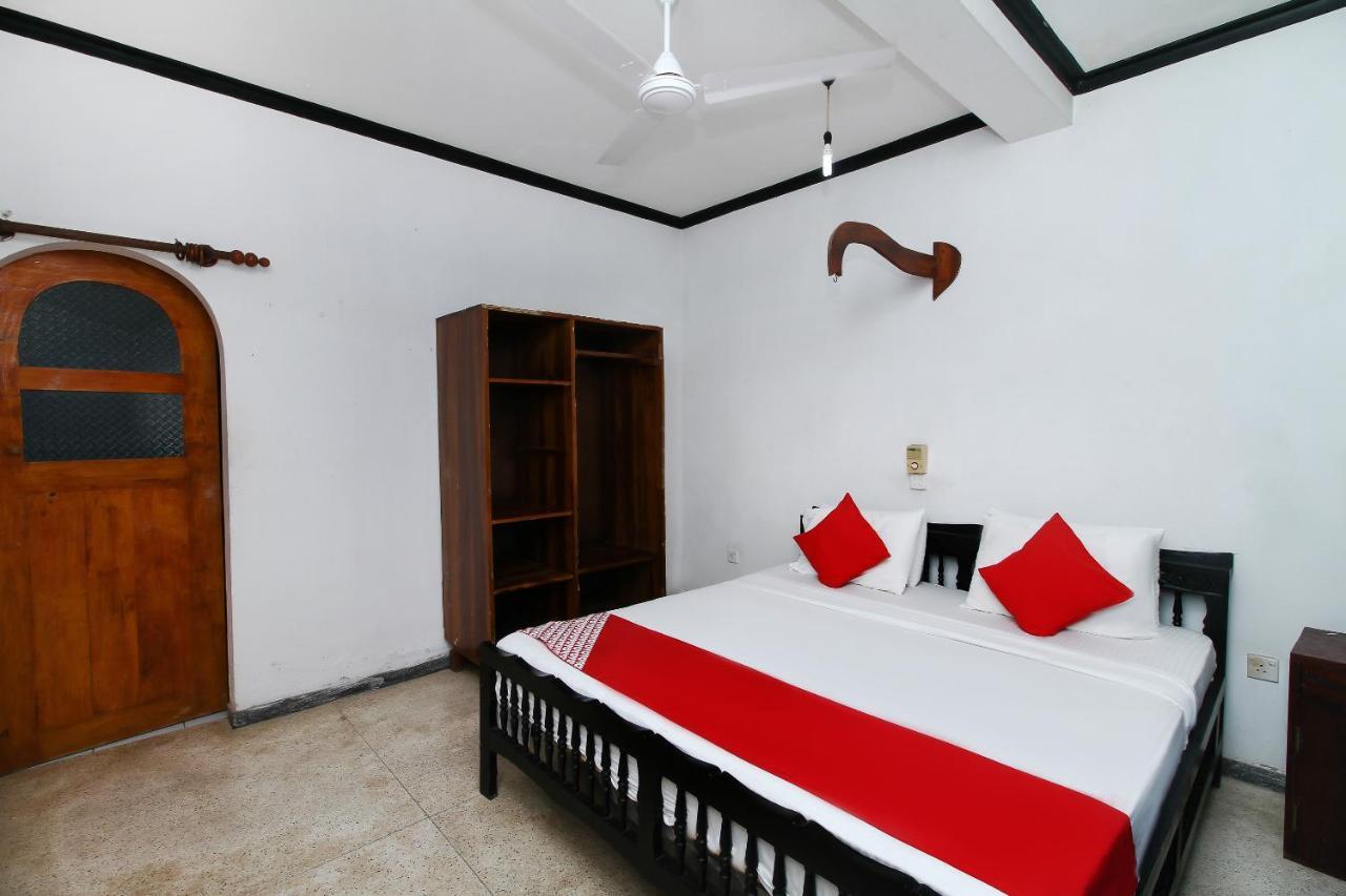 New Okay Hotel 贝鲁沃勒 外观 照片