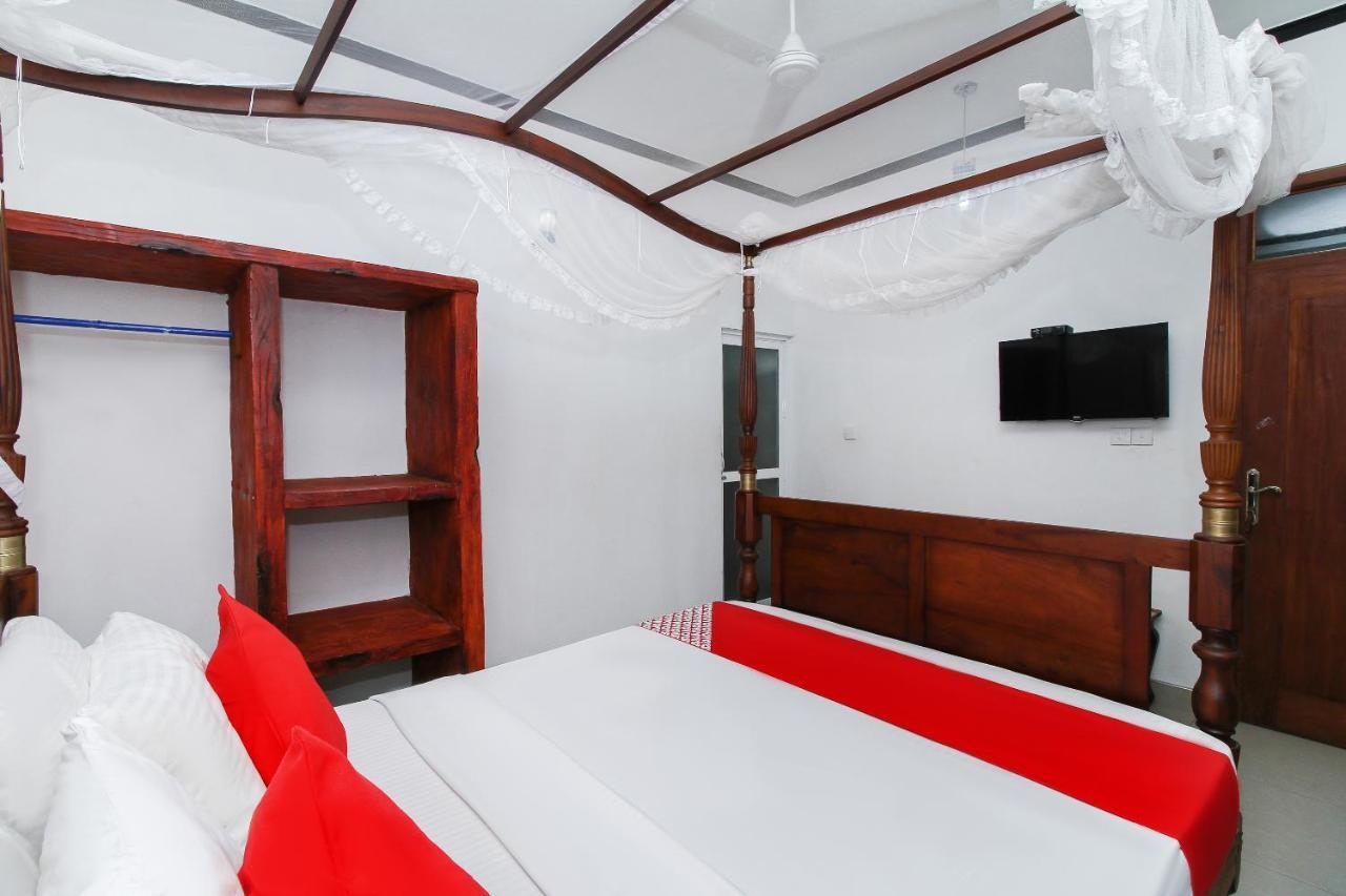 New Okay Hotel 贝鲁沃勒 外观 照片